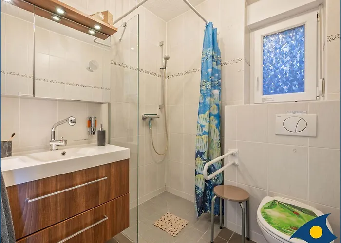 Haus Kiefernduene Rechts *